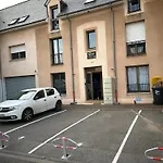 Reve Divin T4 Avec Parking-Barbecue-Laverie-Bagagerie-Salle De Sport-Aire De Jeux-Climatise